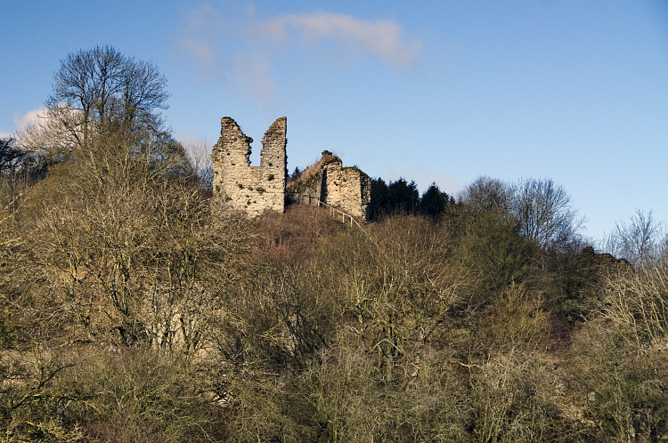 wigmore castle walls2